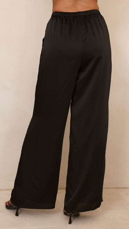 Hayleigh Asymmetrical Top and Pants Set - Black/Lace