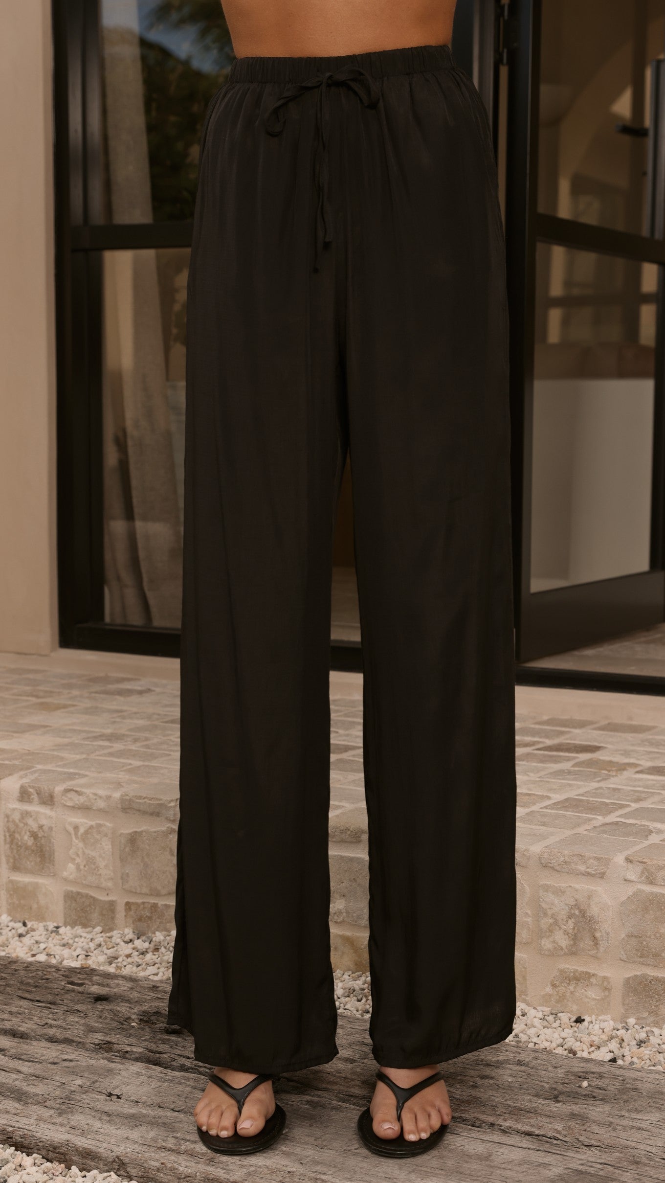 Elaia High Neck Top & Pants Set - Black