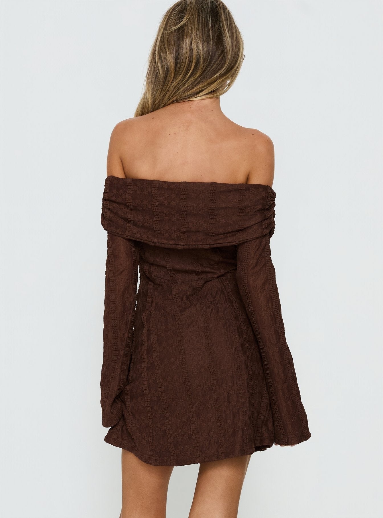 Colettie Long Sleeve Mini Dress Chocolate
