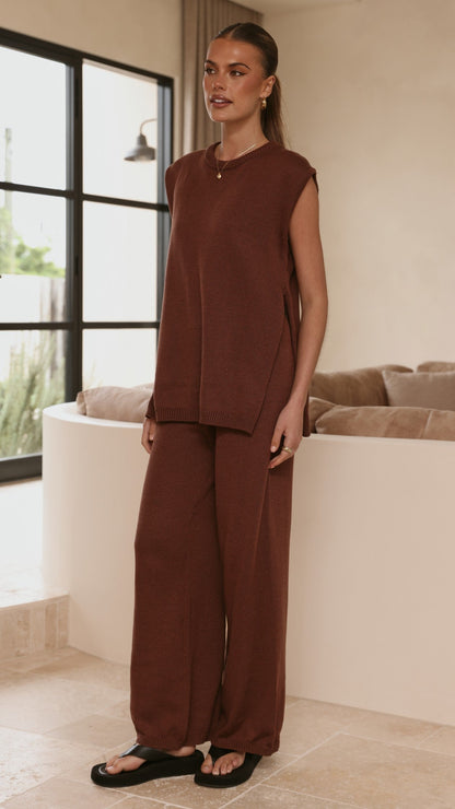Florentine Knit Vest and Pants Set - Chocolate
