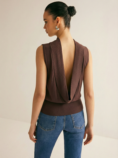Backless Sleeveless Knit Top