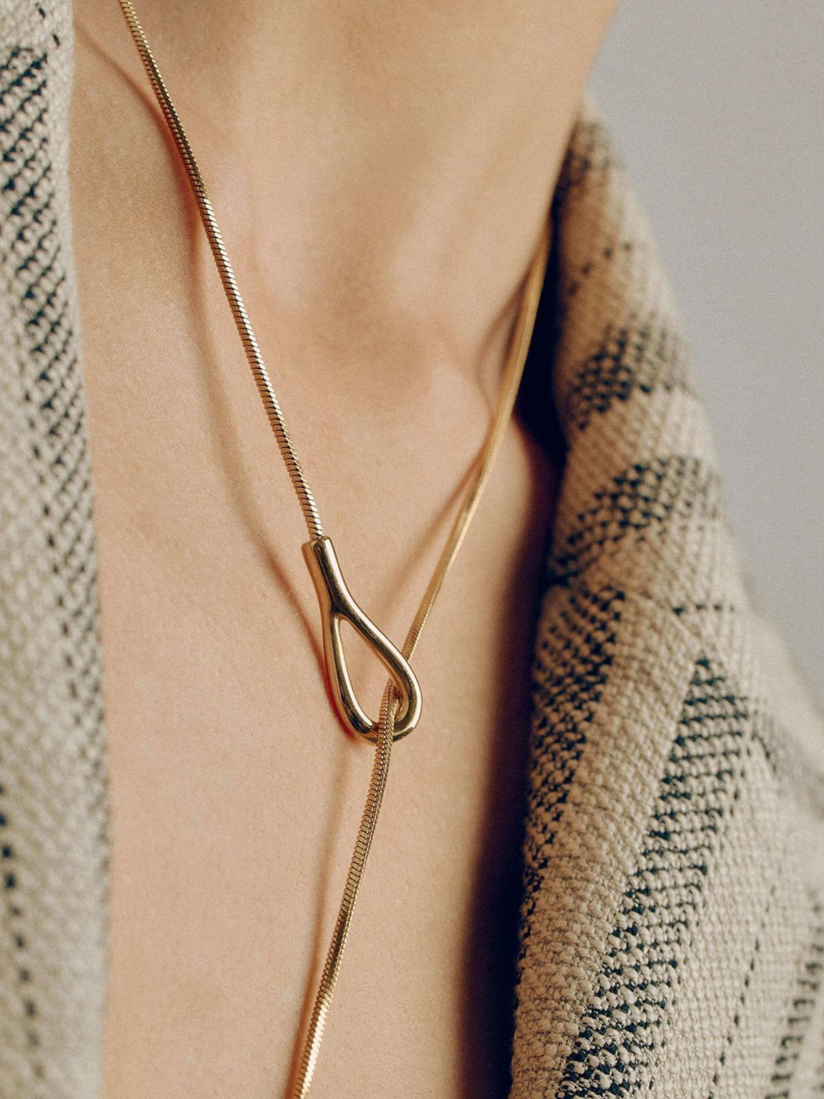 Teardrop Lariat Y-Necklace