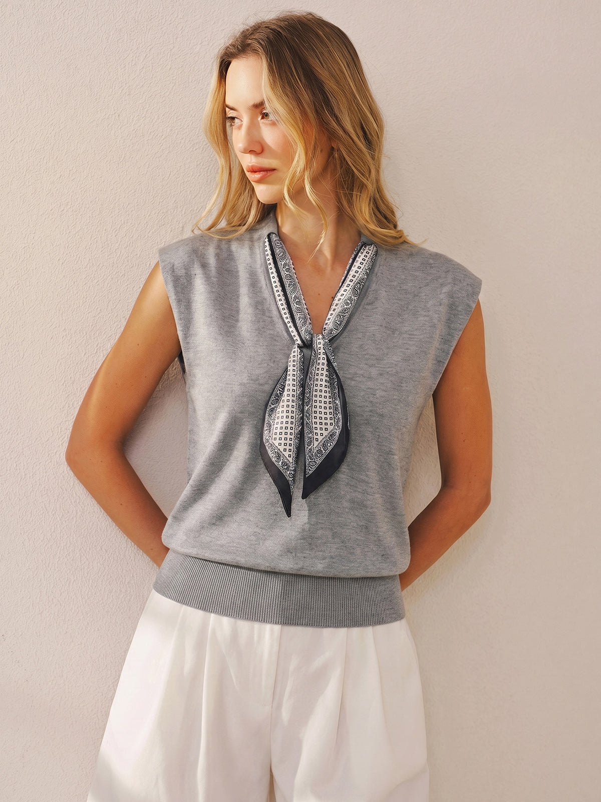 Detachable Scarf Sleeveless Knit Top