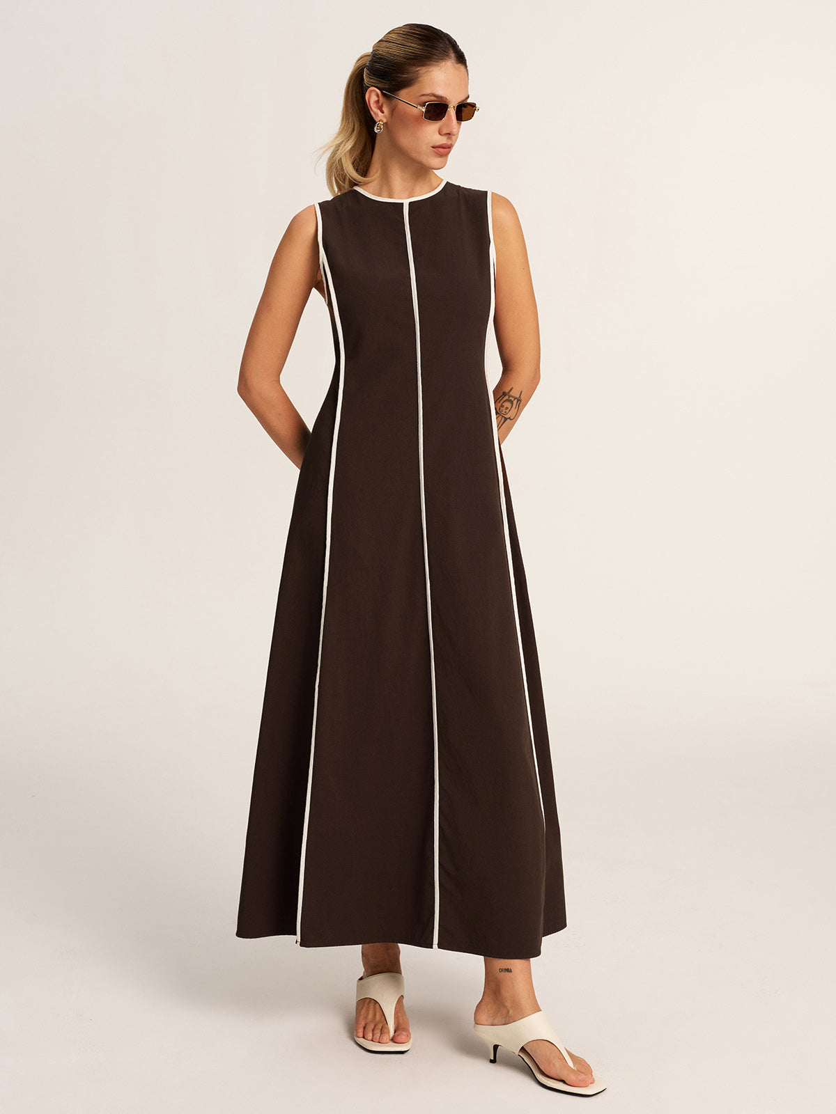Contrast Piping A-Line Maxi Dress