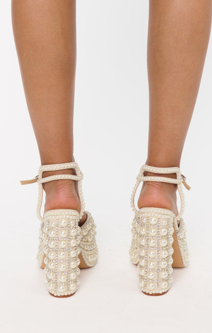 Azalea Wang Astrella Heel ~ White