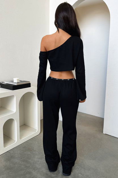 Dana Off Shoulder Long Sleeve Crop - Black