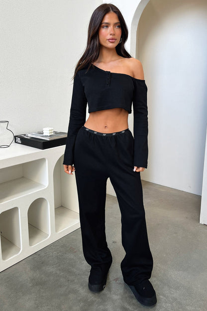 Dana Off Shoulder Long Sleeve Crop - Black