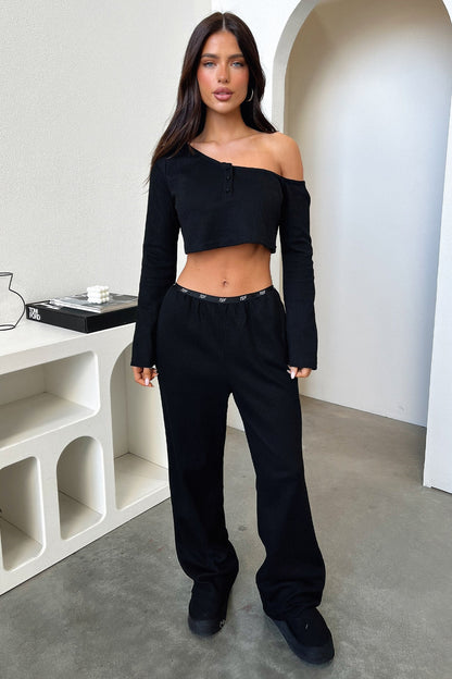 Dana Off Shoulder Long Sleeve Crop - Black